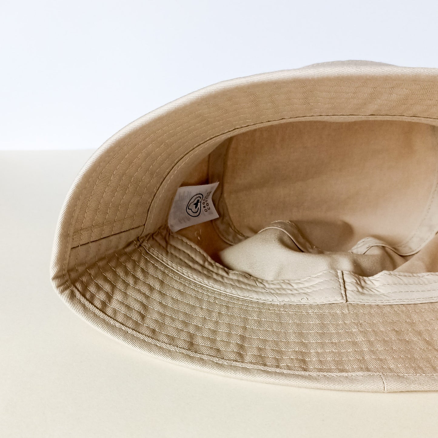 Bob brodé Gaillard Jurassien